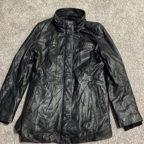 Danier Genuine Leather Women’s Winter Jacket Faux Fur - Picture 6 of 12